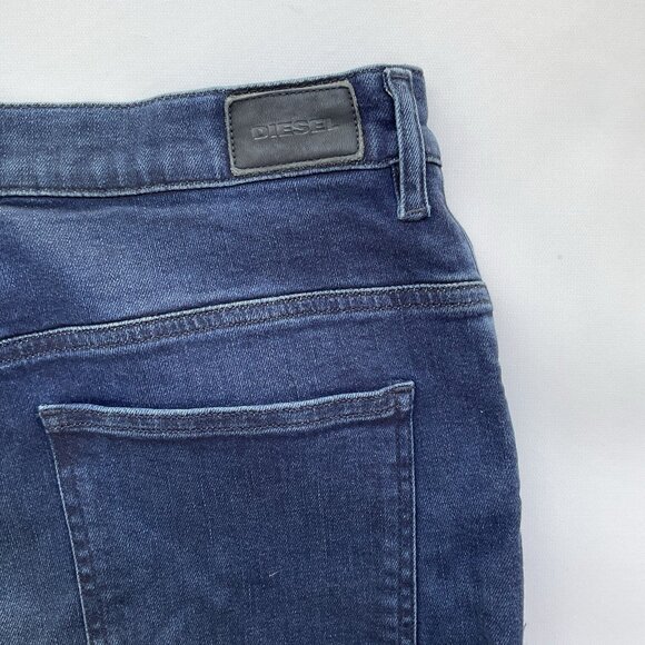 $198 Diesel Women’s Widee Regular Straight Jeans High Waist 084ZC Size 29 - Picture 12 of 12